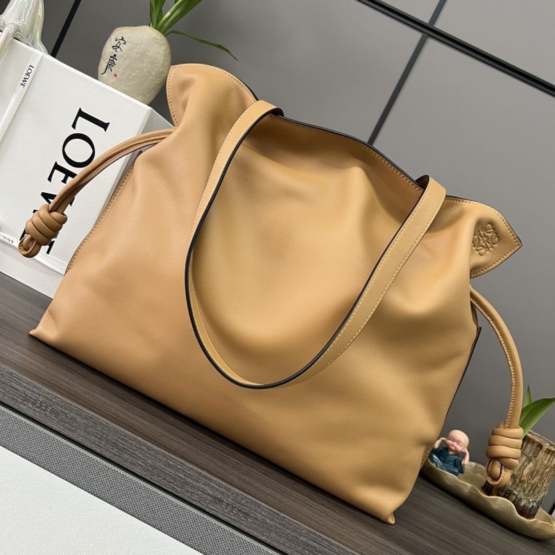 l*ew* satchel bags
